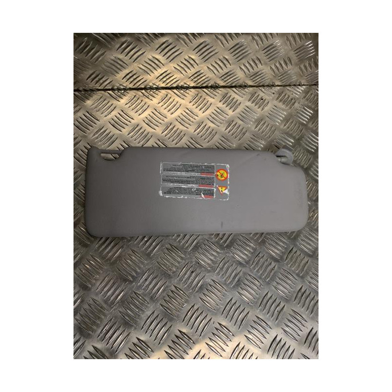 Pare soleil gauche RENAULT CLIO 2 PHASE 1 d’occasion