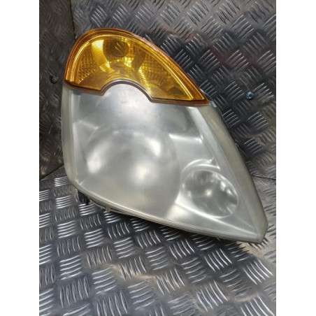 Optique avant principal droit (feux)(phare) RENAULT MODUS PHASE 1 d’occasion