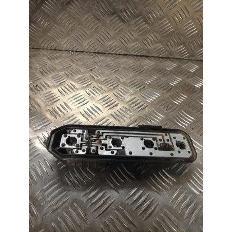 Platine feu arriere gauche RENAULT CLIO 2 PHASE 1 d’occasion