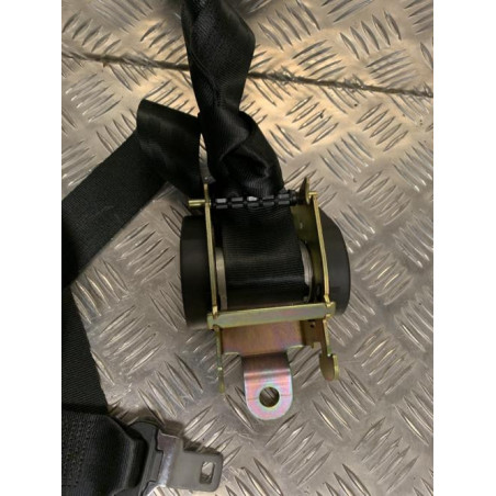 Ceinture arriere centrale PEUGEOT 307 PHASE 1 BREAK d’occasion