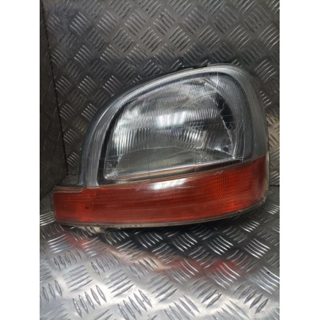 Optique avant principal gauche (feux)(phare) RENAULT KANGOO 1 PHASE 1 d’occasion