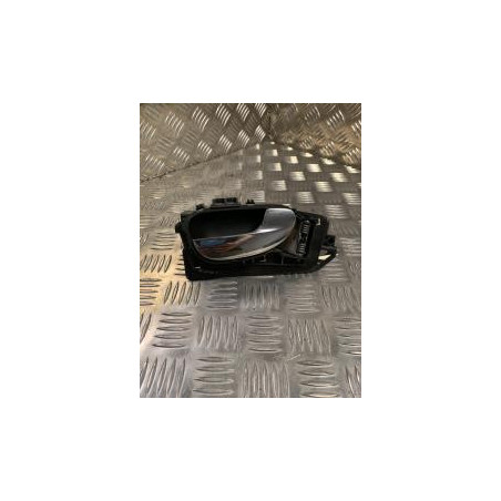 Poignee interieur arriere droit PEUGEOT 307 PHASE 1 BREAK d’occasion