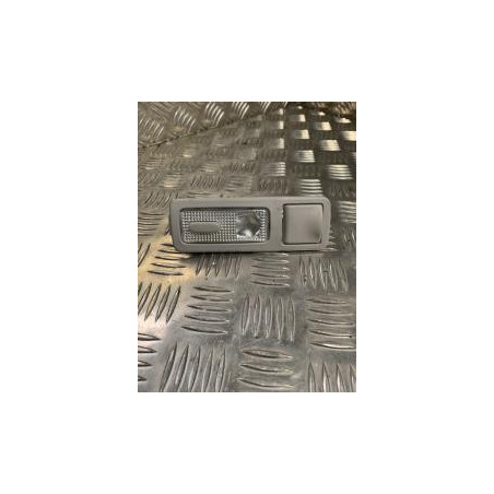 Eclairage de plafonnier PEUGEOT 307 PHASE 1 BREAK d’occasion