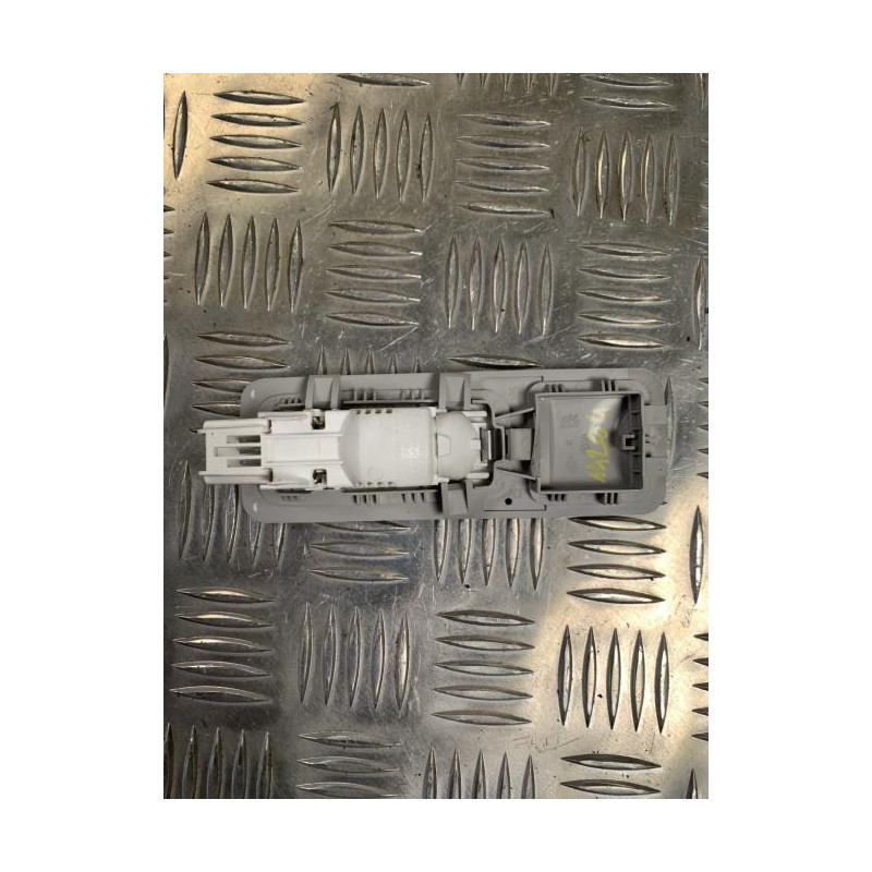 Eclairage de plafonnier PEUGEOT 307 PHASE 1 BREAK d’occasion