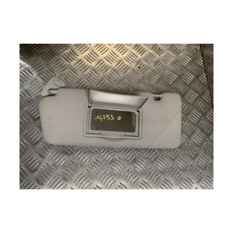 Pare soleil gauche RENAULT CLIO 4 PHASE 1 d’occasion