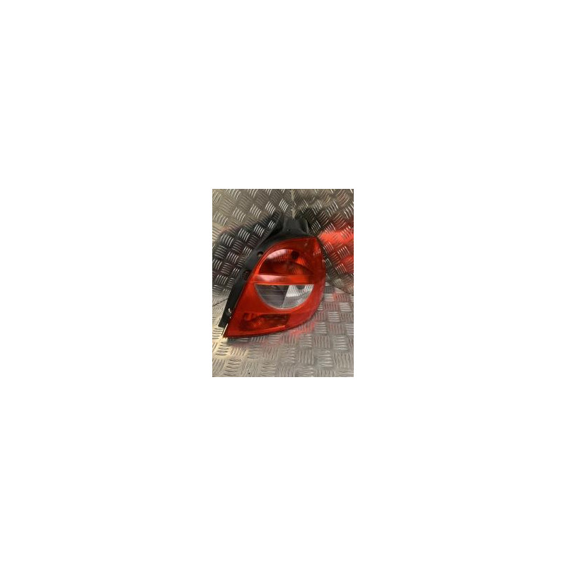 Feu arriere principal droit (feux) RENAULT CLIO 3 PHASE 1 d’occasion