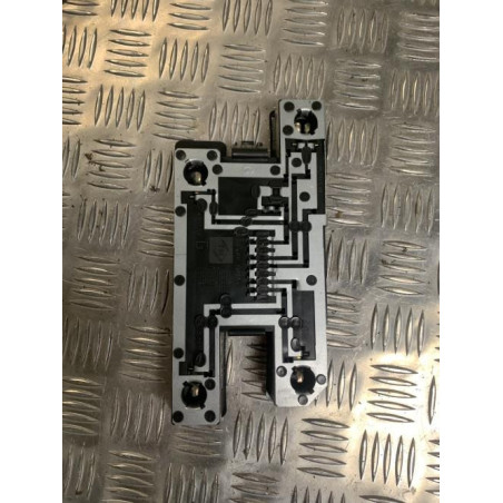 Platine feu arriere gauche RENAULT CLIO 1 PHASE 3 d’occasion
