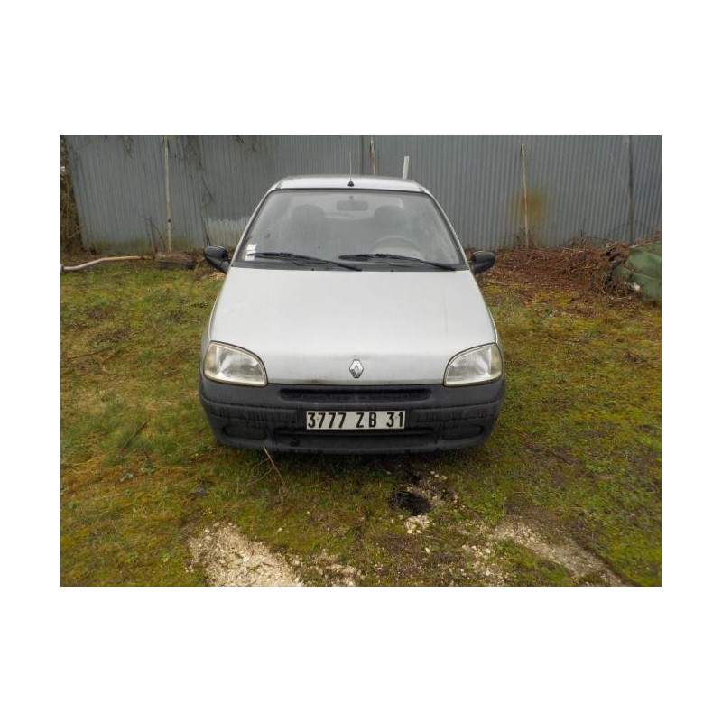 Platine feu arriere gauche RENAULT CLIO 1 PHASE 3 d’occasion