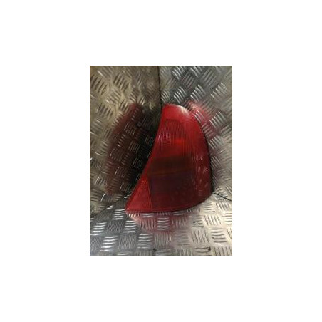 Feu arriere principal droit (feux) RENAULT CLIO 2 PHASE 1 d’occasion