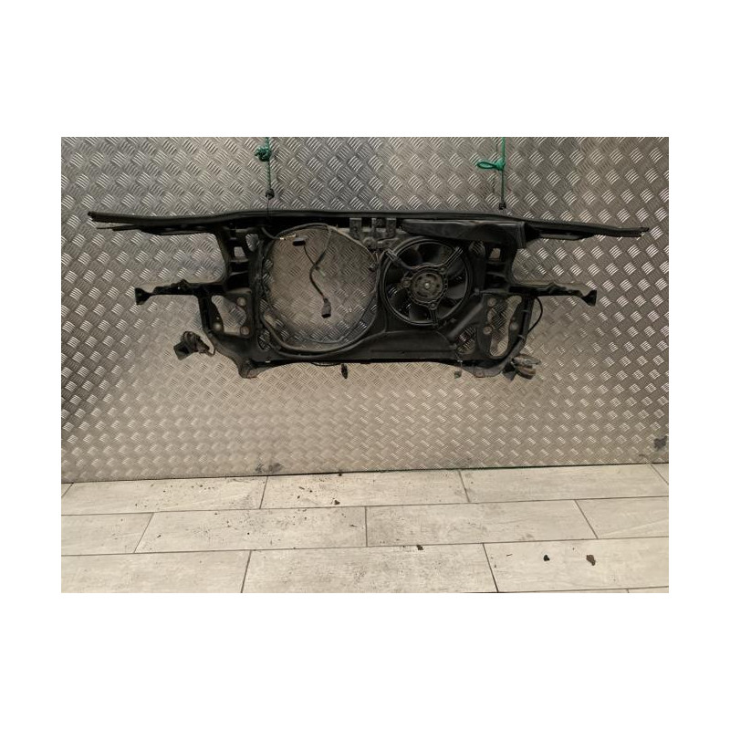 Armature avant, Masque avant VOLKSWAGEN PASSAT 4 PHASE 2 d’occasion