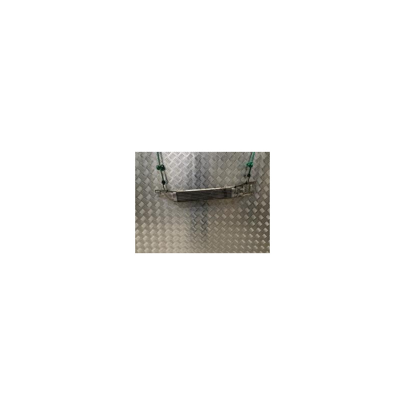 Radiateur huile MERCEDES CLASSE A 169 PHASE 1 d’occasion