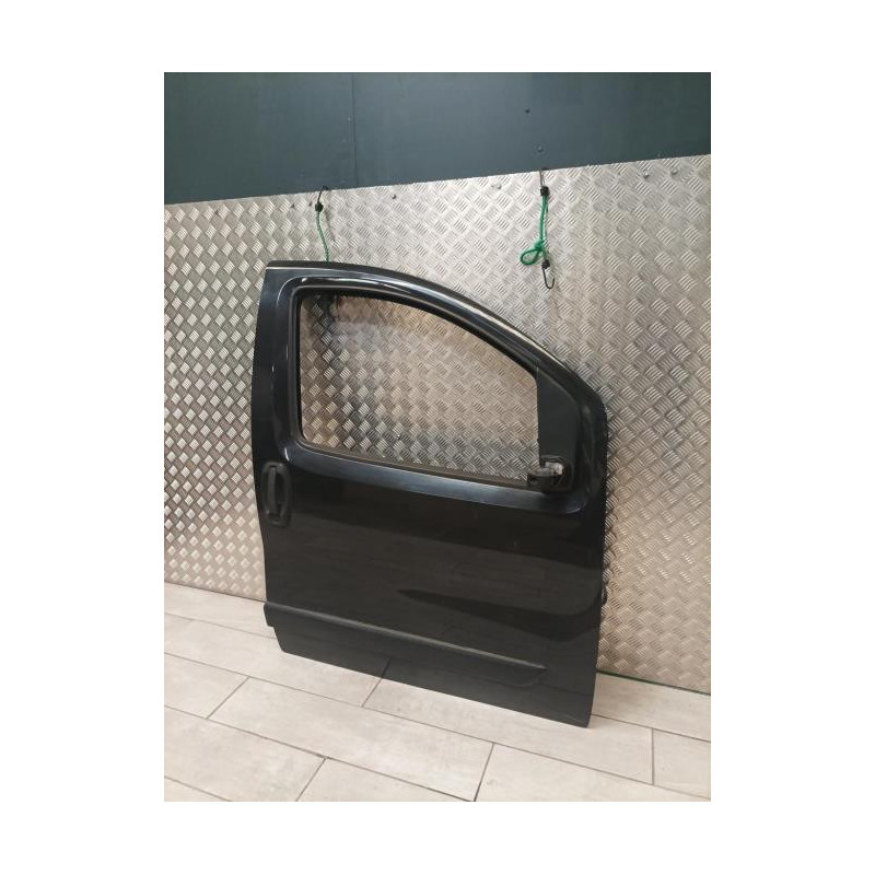 Porte avant droit FIAT QUBO d’occasion