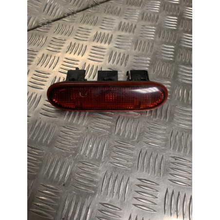 Feu arriere stop central RENAULT CLIO 1 PHASE 3 d’occasion
