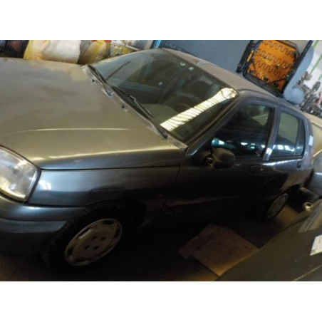 Feu arriere stop central RENAULT CLIO 1 PHASE 3 d’occasion