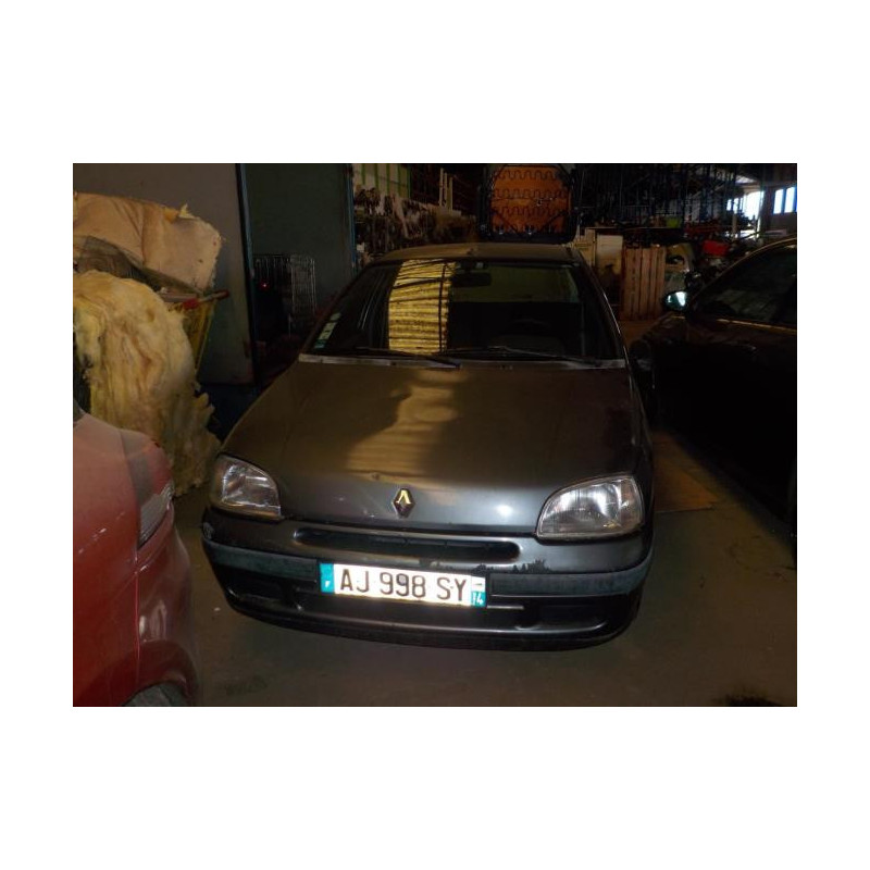 Platine feu arriere gauche RENAULT CLIO 1 PHASE 3 d’occasion