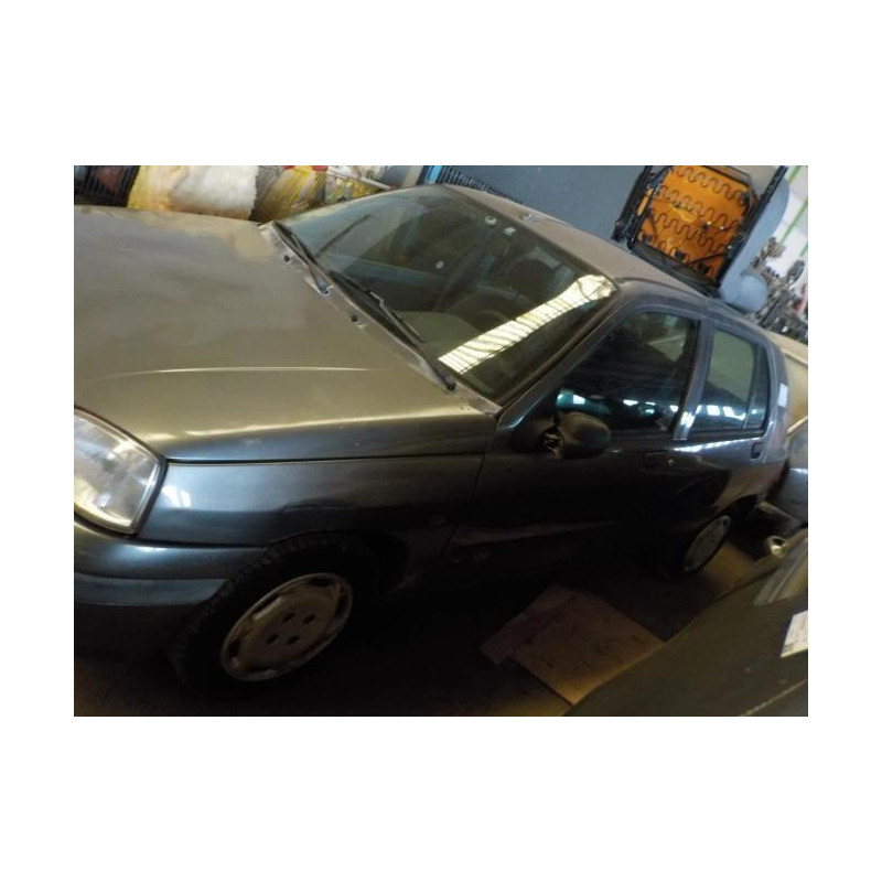 Platine feu arriere gauche RENAULT CLIO 1 PHASE 3 d’occasion