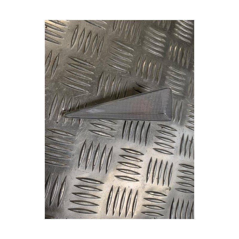 Repetiteur clignotant avant droit  (Feux) RENAULT SCENIC 2 PHASE 1 d’occasion