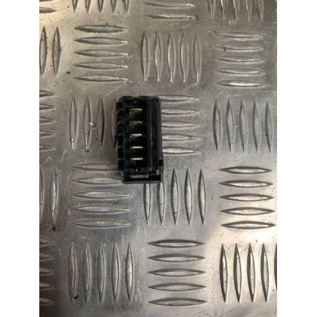Commande degivrage lunette arriere RENAULT CLIO 1 PHASE 3 d’occasion