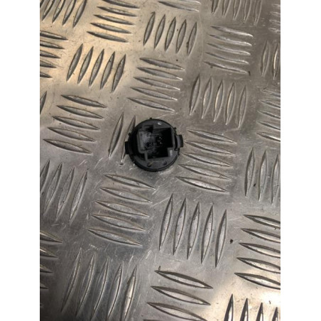 Bouton de coffre FORD FIESTA 5 PHASE 2 d’occasion
