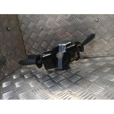 Com (Bloc Contacteur Tournant+Commodo Essuie Glace+Commodo Phare) RENAULT TRAFIC 2 PHASE 2 d’occasion