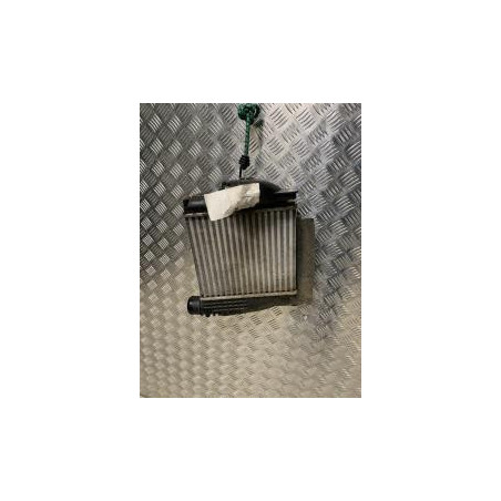 Echangeur air (Intercooler) PEUGEOT 308 2 SW PHASE 1 BREAK d’occasion