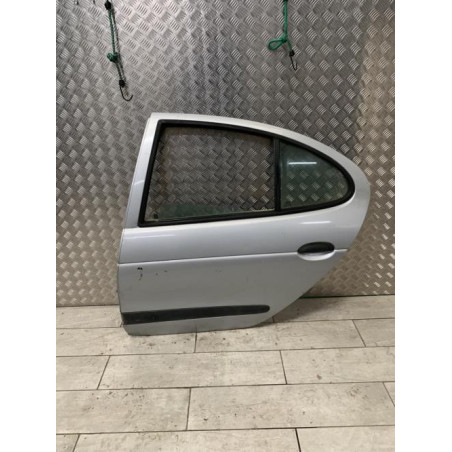Porte arriere gauche RENAULT MEGANE 1 PHASE 1 d’occasion