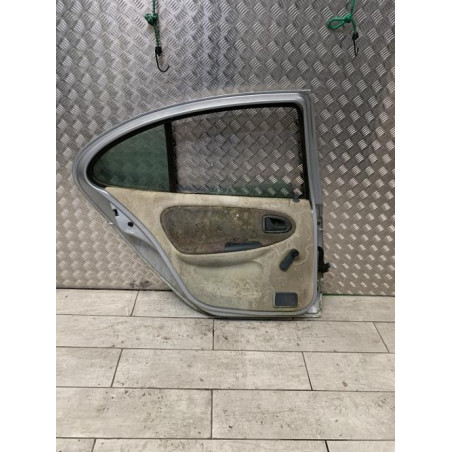Porte arriere gauche RENAULT MEGANE 1 PHASE 1 d’occasion