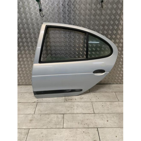 Porte arriere gauche RENAULT MEGANE 1 PHASE 1 d’occasion