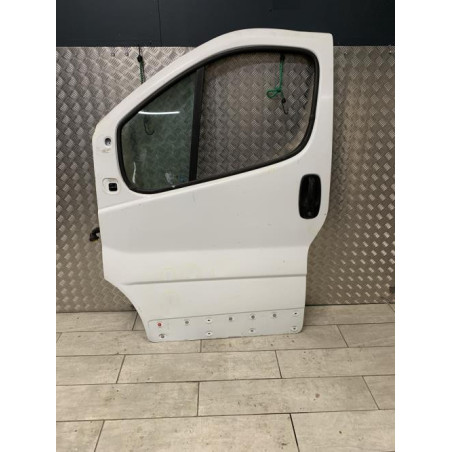 Porte avant gauche RENAULT TRAFIC 2 PHASE 2 d’occasion