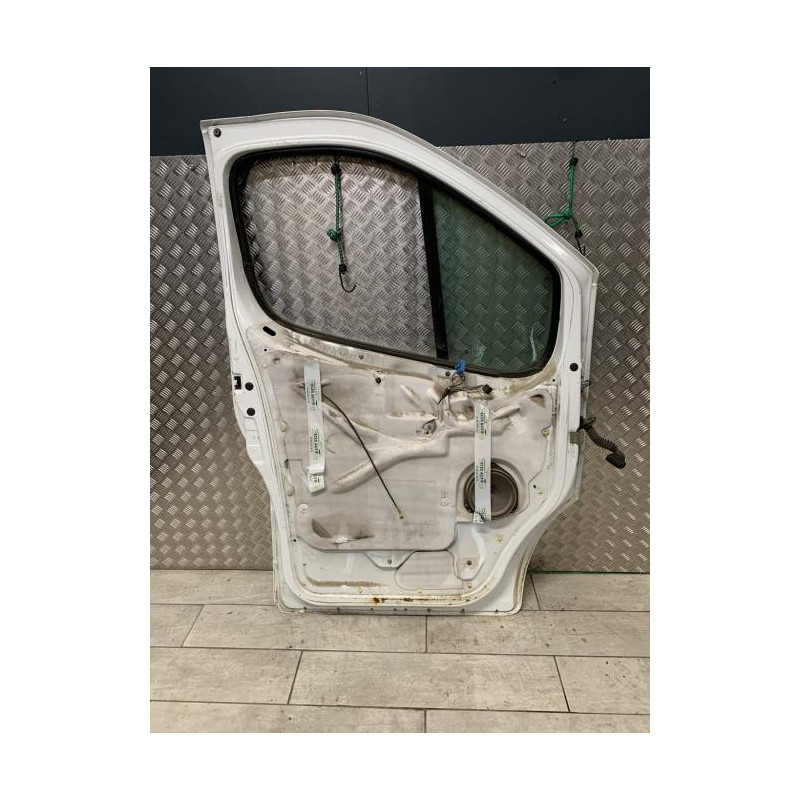 Porte avant gauche RENAULT TRAFIC 2 PHASE 2 d’occasion