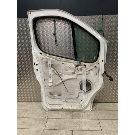 Porte avant gauche RENAULT TRAFIC 2 PHASE 2 d’occasion