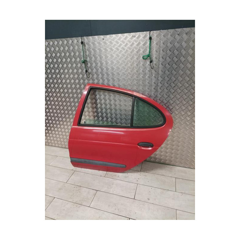 Porte arriere gauche RENAULT MEGANE 1 PHASE 2 d’occasion