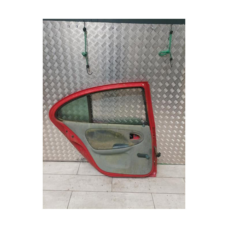 Porte arriere gauche RENAULT MEGANE 1 PHASE 2 d’occasion