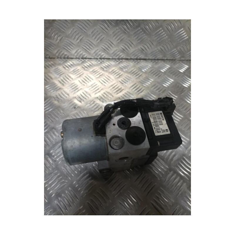 Bloc ABS (freins anti-blocage) AUDI A4 1 PHASE 2 d’occasion