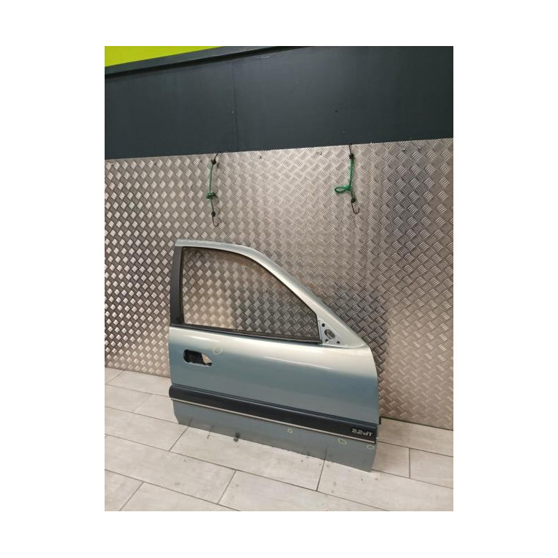 Porte avant droit RENAULT SAFRANE PHASE 2 d’occasion