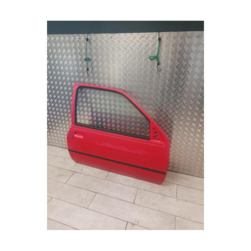 Porte avant droit FORD FIESTA 4 PHASE 1 d’occasion