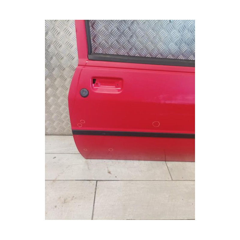 Porte avant droit FORD FIESTA 4 PHASE 1 d’occasion