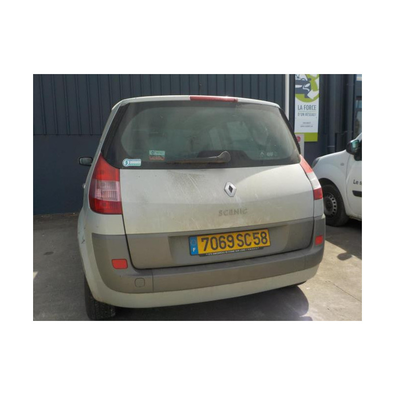 Etrier avant droit (freinage) RENAULT SCENIC 2 PHASE 1 d’occasion