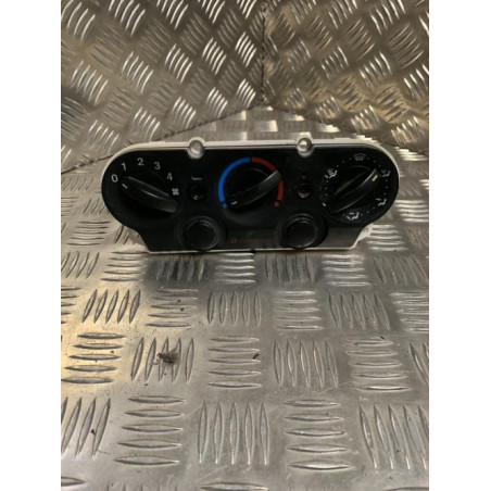 Commande chauffage FORD FIESTA 5 PHASE 1 d’occasion