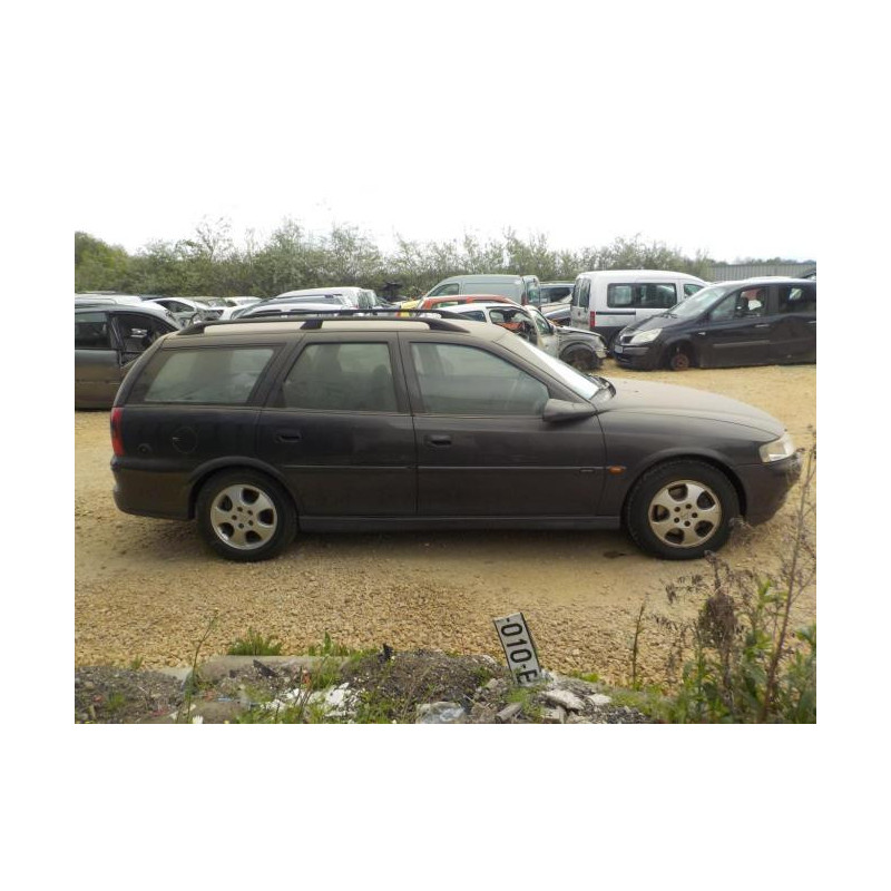 Retroviseur gauche OPEL VECTRA B PHASE 1 BREAK d’occasion