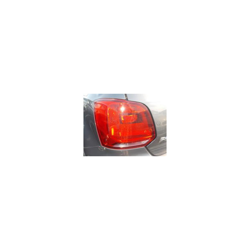 Feu arriere principal gauche (feux) VOLKSWAGEN POLO 5 PHASE 2 d’occasion
