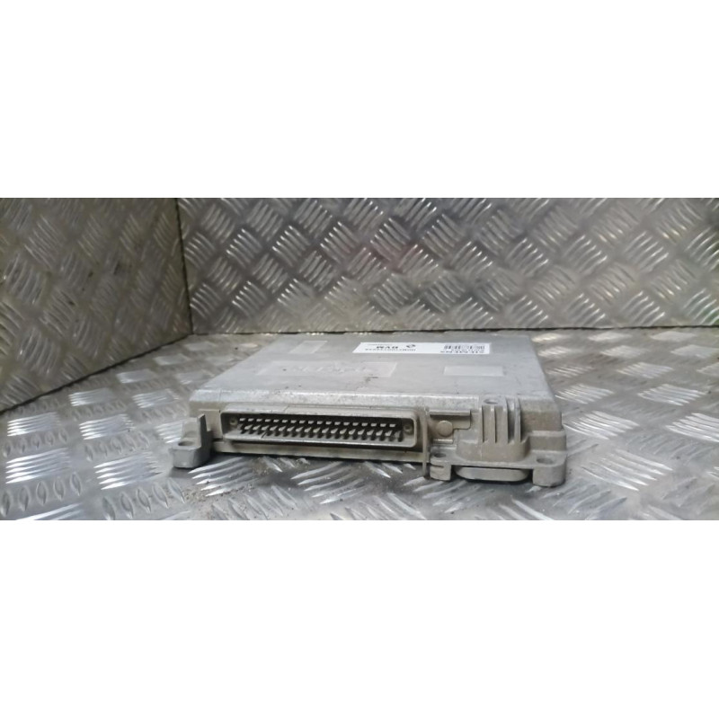 Calculateur moteur RENAULT R19 PHASE 1 d’occasion