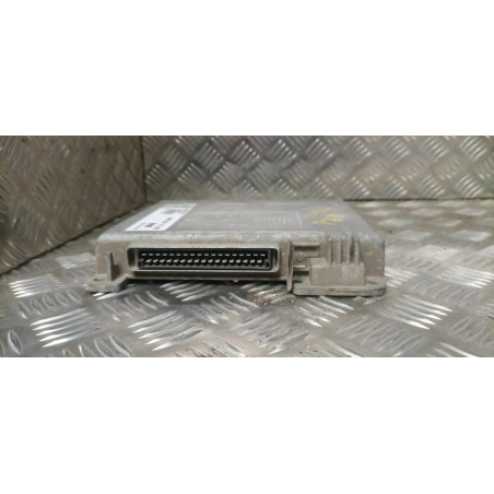 Calculateur moteur RENAULT R21 PHASE 1 d’occasion