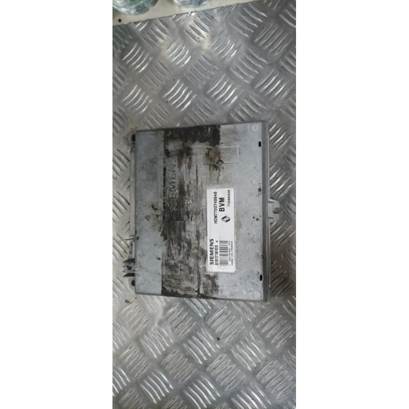 Calculateur moteur RENAULT R19 PHASE 1 d’occasion