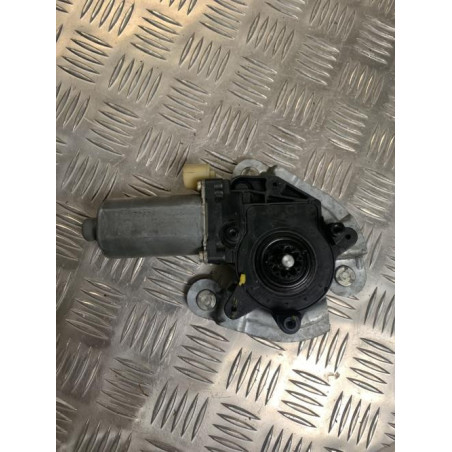 Moteur leve vitre avant gauche RENAULT MEGANE 1 PHASE 1 d’occasion