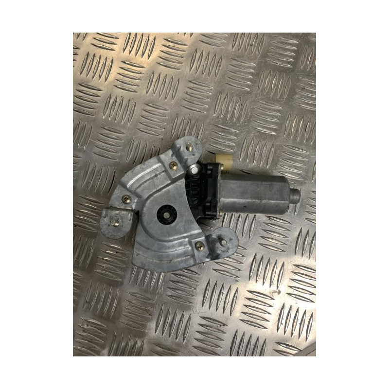 Moteur leve vitre avant gauche RENAULT MEGANE 1 PHASE 1 d’occasion