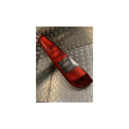 Feu arriere principal gauche (feux) FORD FIESTA 5 PHASE 1 d’occasion