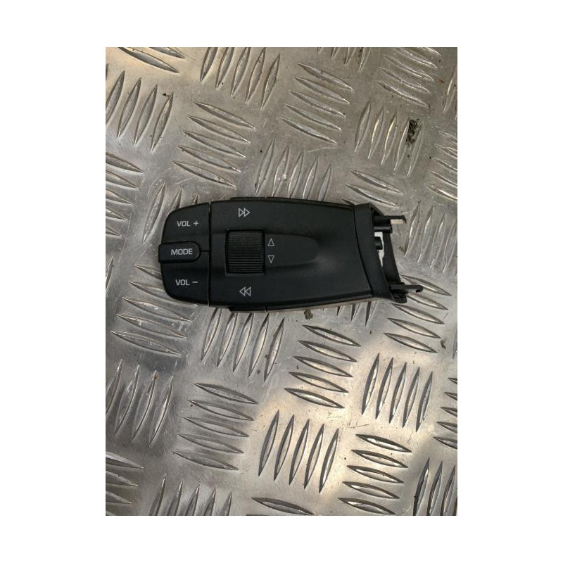 Commande autoradio SEAT IBIZA 4 PHASE 1 d’occasion