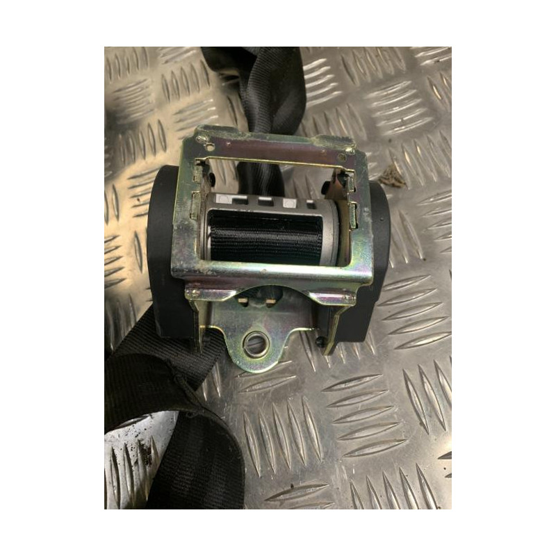 Ceinture arriere gauche VOLKSWAGEN GOLF 5 d’occasion