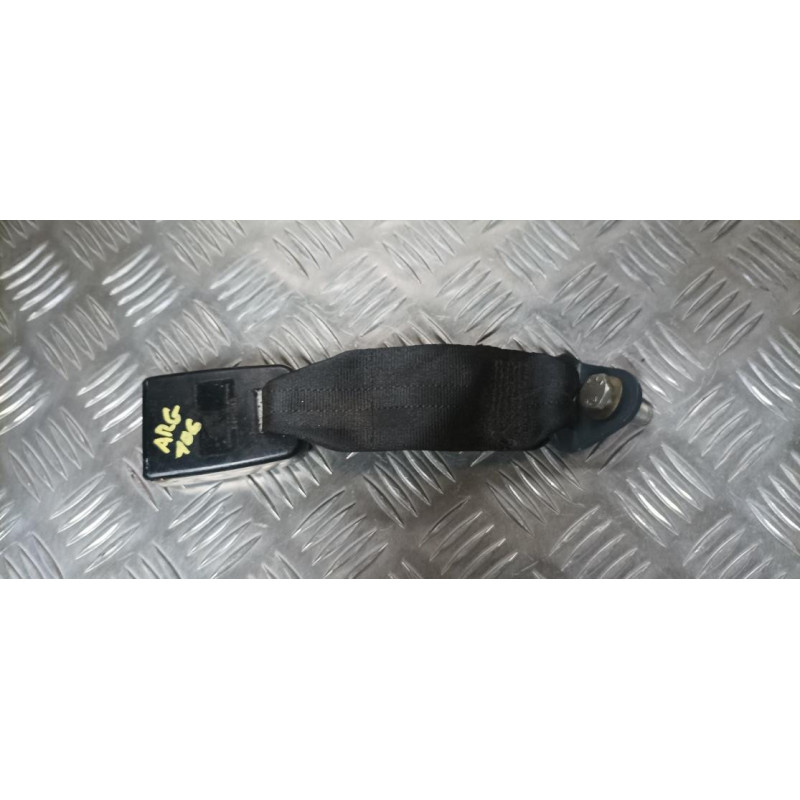 Attache ceinture arriere gauche PEUGEOT  d’occasion